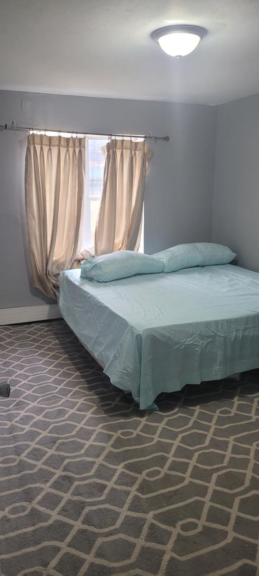 Room In A Beach House With King Size Bed In A Landlord Hosted Three Bedroom Apartment New York Luaran gambar